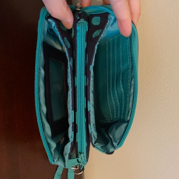 ThirtyOne Clutch Purse - Picture 2 of 2